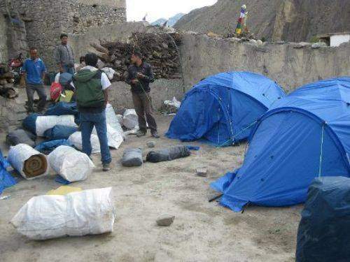 TREKKING IN MUSTANG 2010